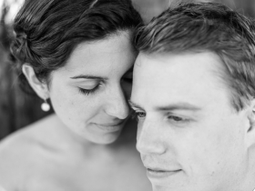 12-06-02-wedding-laurarobin-380